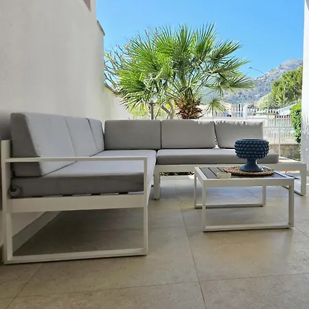 Lumos Mondello Villa