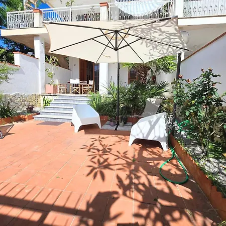 Lumos Mondello Villa Palermo